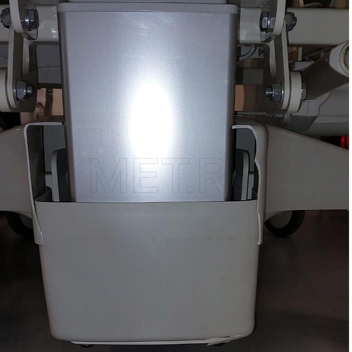 MET RK-110 Кресло медицинское многофункциональное смотровое с дополнительными поддержками голени от производителя